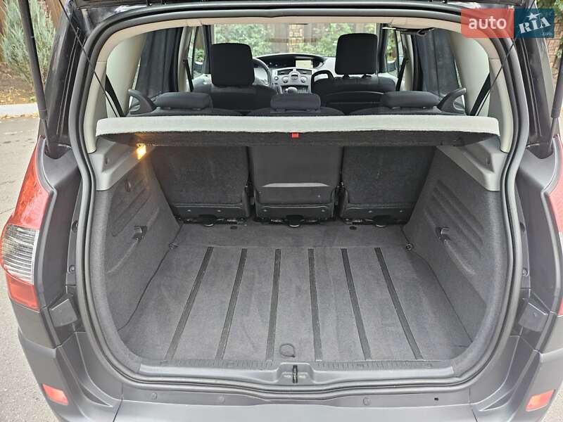 Минивэн Renault Scenic 2008 в Полтаве