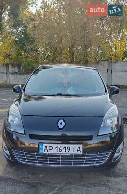 Мінівен Renault Scenic 2010 в 