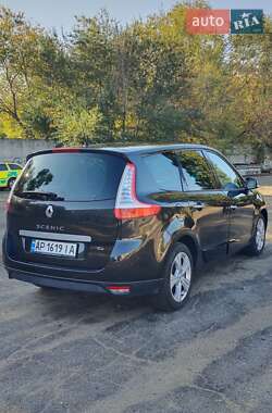 Мінівен Renault Scenic 2010 в 