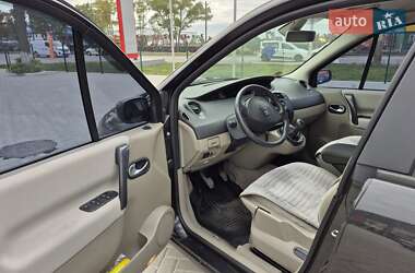 Минивэн Renault Scenic 2005 в 