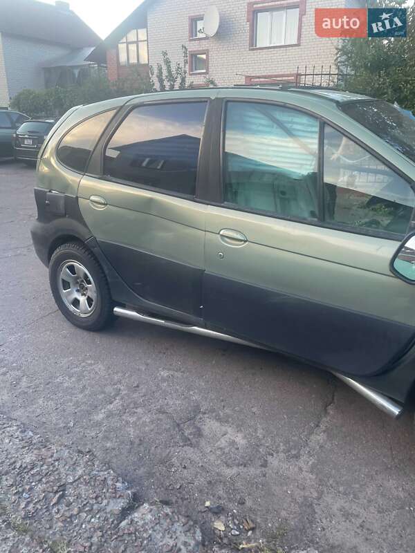 Минивэн Renault Scenic 2001 в Славутиче
