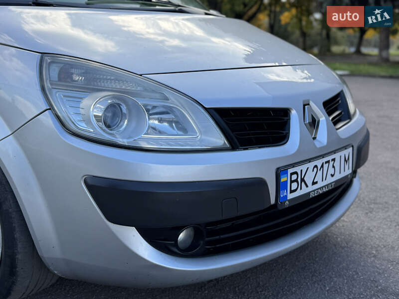 Минивэн Renault Scenic 2007 в Ровно