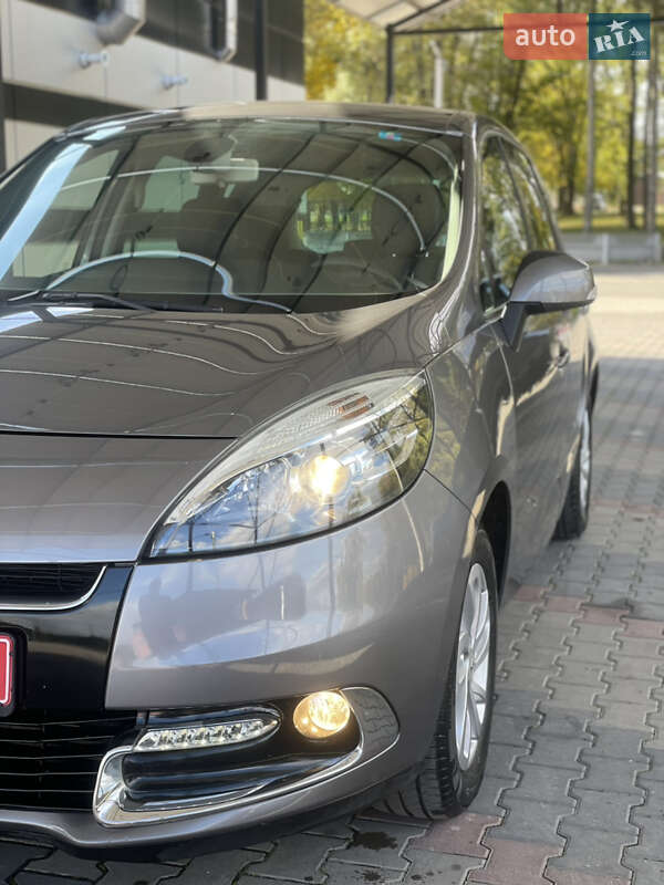 Минивэн Renault Scenic 2012 в Виннице