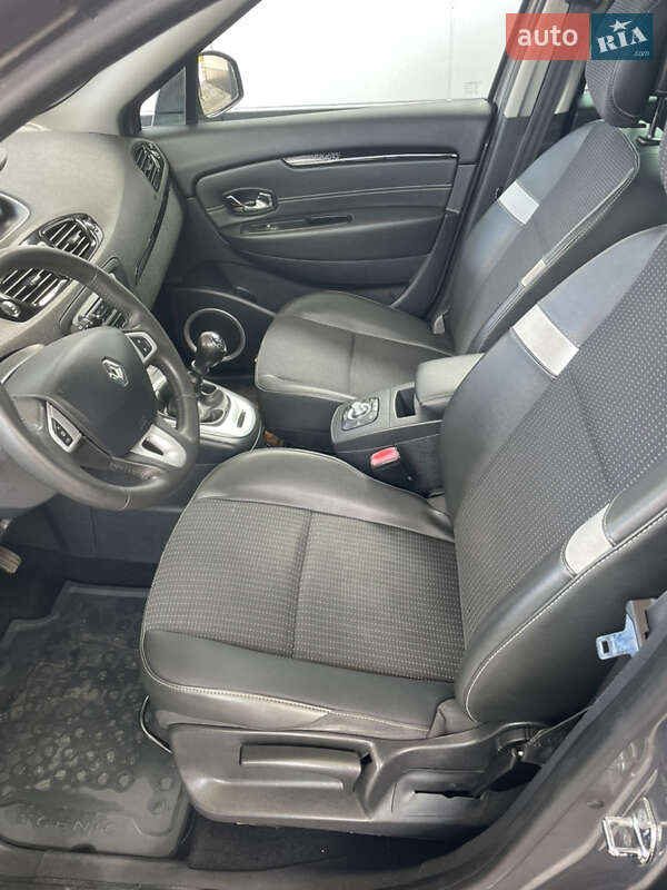 Минивэн Renault Scenic 2012 в Виннице