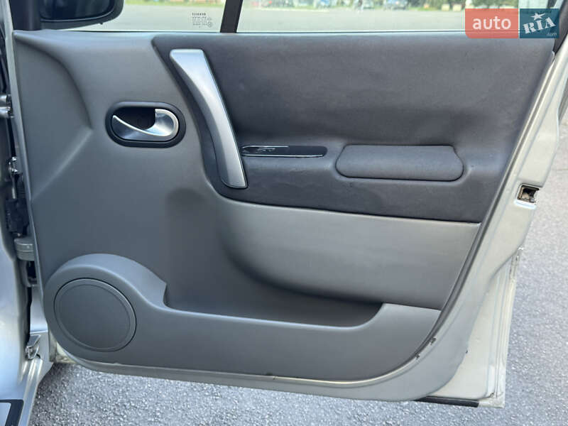 Минивэн Renault Scenic 2007 в Ровно