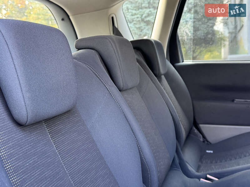 Минивэн Renault Scenic 2007 в Ровно