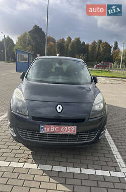 Мінівен Renault Scenic 2009 в  фото 2 Мінівен Renault Scenic 2009 в