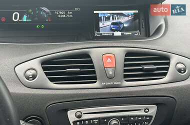 Минивэн Renault Scenic 2011 в 
