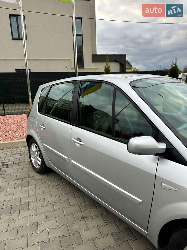 Мінівен Renault Scenic 2007 в Луцьку