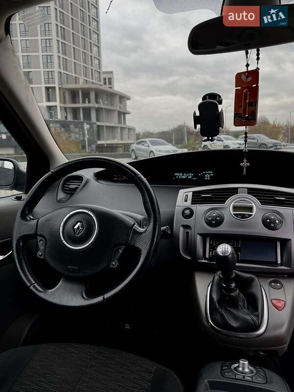 Минивэн Renault Scenic 2007 в Львове