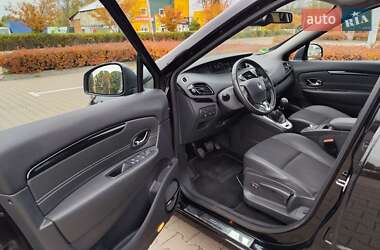 Минивэн Renault Scenic 2014 в 