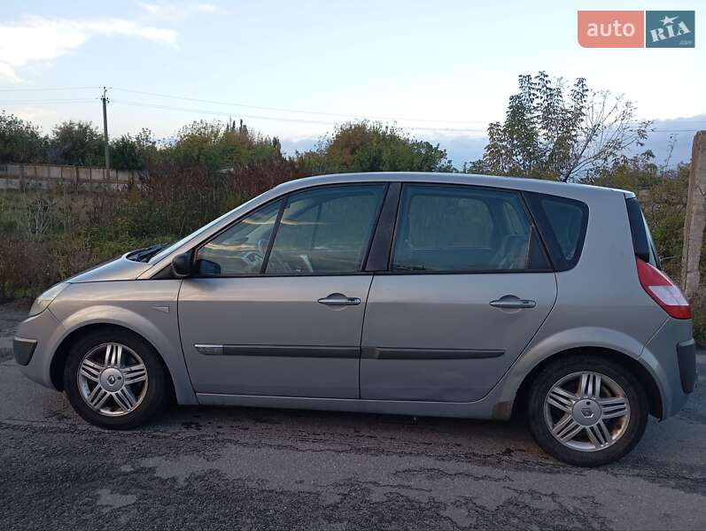 Минивэн Renault Scenic 2004 в Киеве