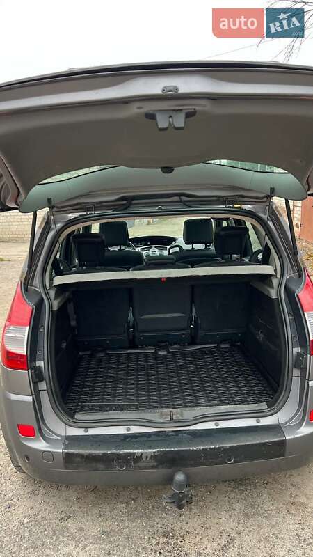 Минивэн Renault Scenic 2009 в Павлограде