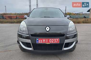 Мінівен Renault Scenic 2010 в  фото 4 Мінівен Renault Scenic 2010 в