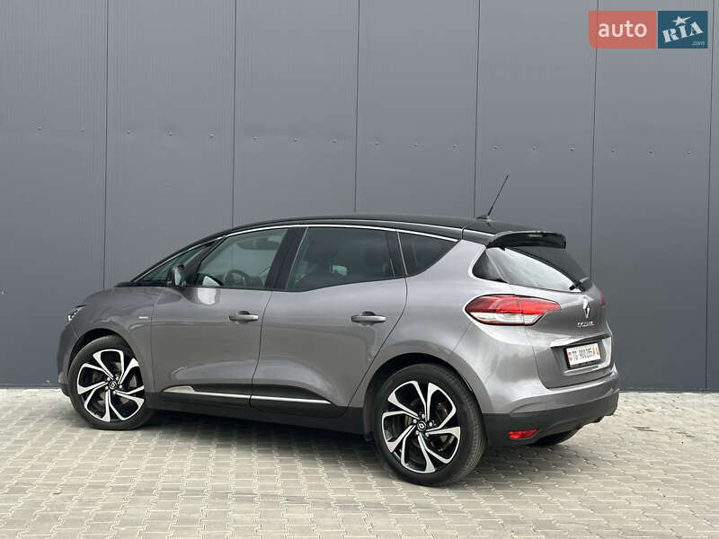 Мінівен Renault Scenic 2016 в Луцьку