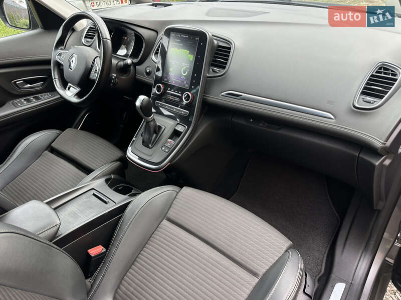 Мінівен Renault Scenic 2016 в Луцьку