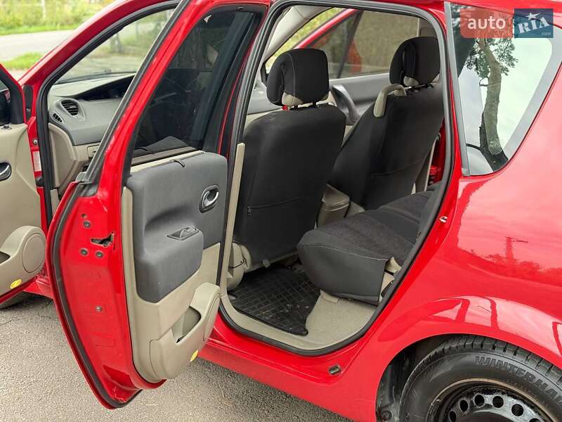 Минивэн Renault Scenic 2004 в Виннице