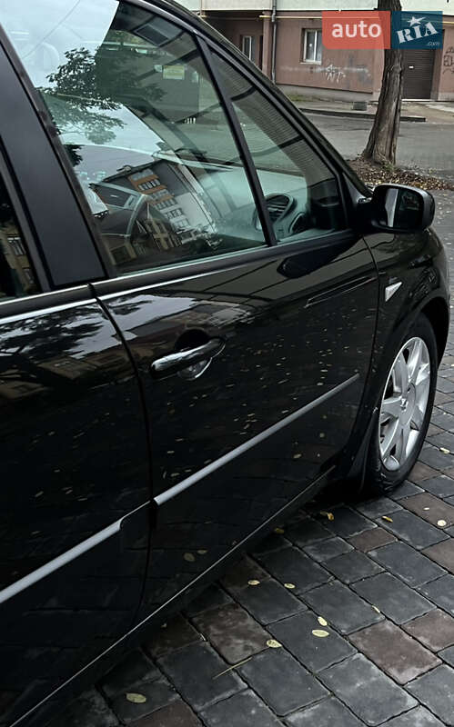 Мінівен Renault Scenic 2007 в Івано-Франківську фото 32 Мінівен Renault Scenic 2007 в Івано-Франківську