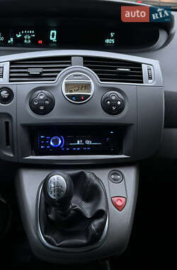 Минивэн Renault Scenic 2007 в 