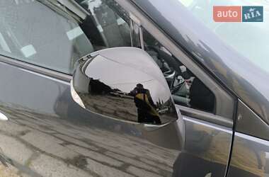 Минивэн Renault Scenic 2011 в 