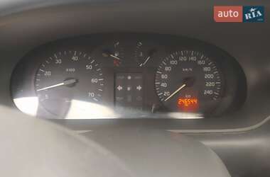 Мінівен Renault Scenic 2000 в 