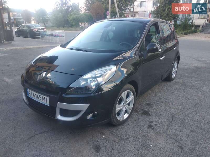 Мінівен Renault Scenic 2011 в Гайвороні фото 18 Мінівен Renault Scenic 2011 в Гайвороні