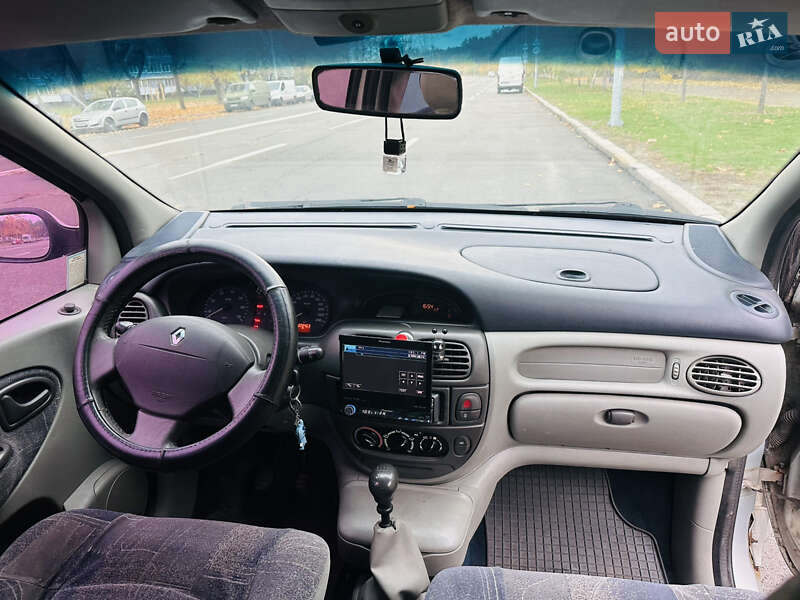 Мінівен Renault Scenic 2001 в Києві