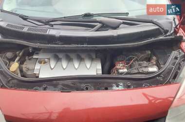 Минивэн Renault Scenic 2003 в 