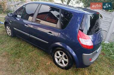 Минивэн Renault Scenic 2003 в 