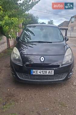 Минивэн Renault Scenic 2010 в Кривом Роге