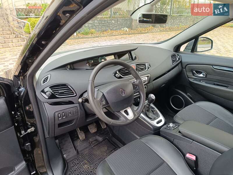 Мінівен Renault Scenic 2011 в Ніжині фото 23 Мінівен Renault Scenic 2011 в Ніжині