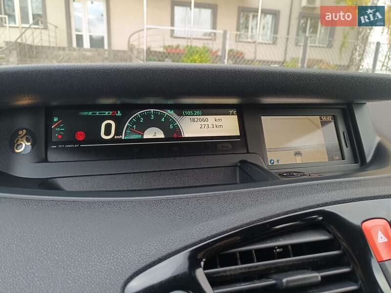 Мінівен Renault Scenic 2011 в Ніжині фото 36 Мінівен Renault Scenic 2011 в Ніжині