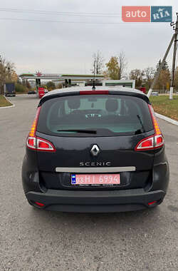 Минивэн Renault Scenic 2009 в 