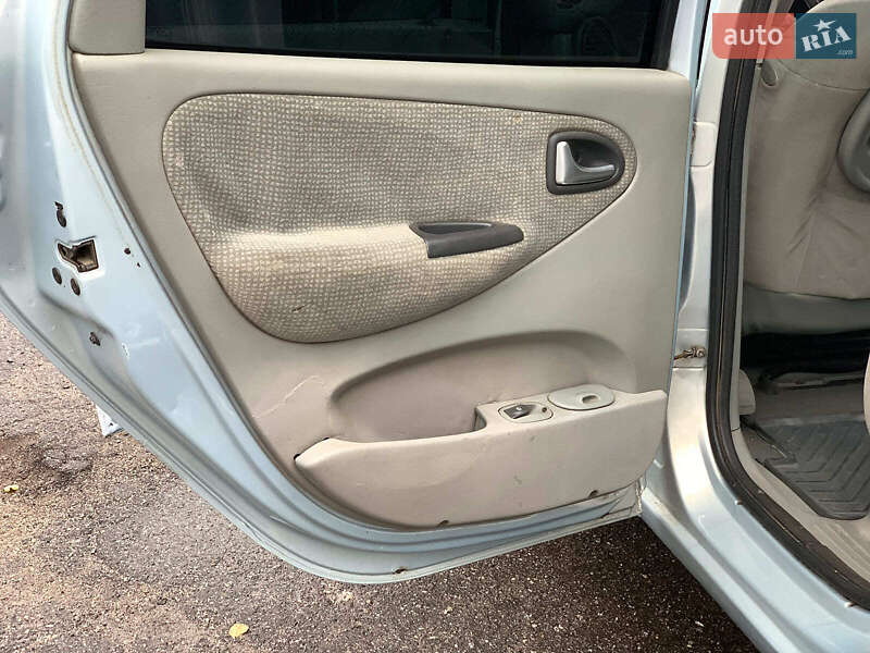 Минивэн Renault Scenic 2002 в Виннице