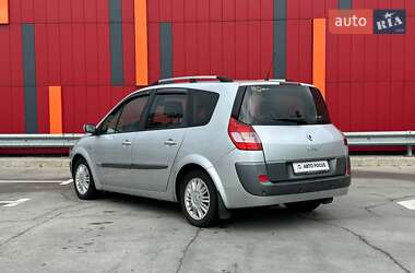 Мінівен Renault Scenic 2005 в  фото 5 Мінівен Renault Scenic 2005 в