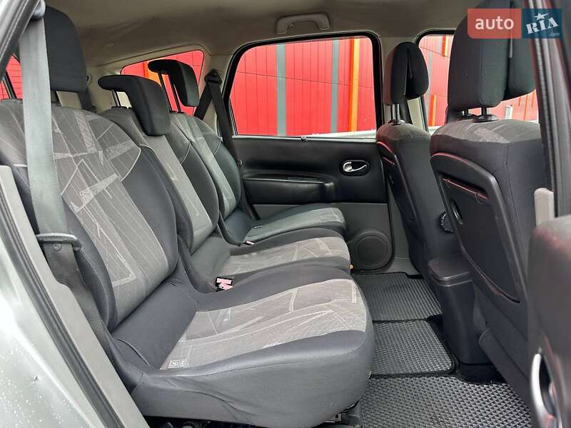 Минивэн Renault Scenic 2005 в Киеве фото 10 Минивэн Renault Scenic 2005 в Киеве