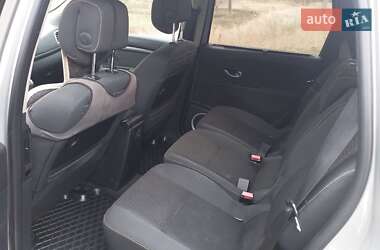 Минивэн Renault Scenic 2009 в 