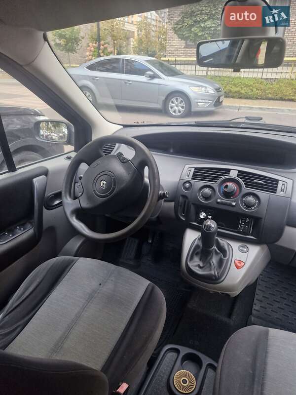 Минивэн Renault Scenic 2006 в Киеве