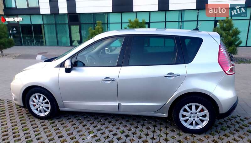 Мінівен Renault Scenic 2011 в Хмельницькому фото 7 Мінівен Renault Scenic 2011 в Хмельницькому