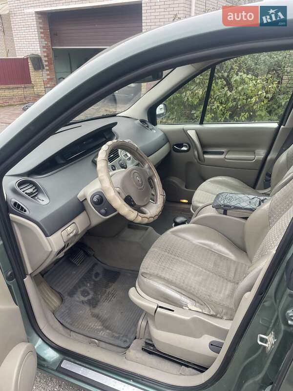 Минивэн Renault Scenic 2004 в Виннице