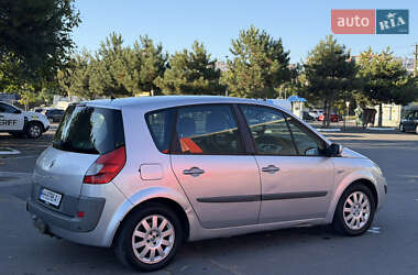 Минивэн Renault Scenic 2008 в  фото 30 Минивэн Renault Scenic 2008 в