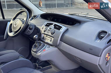 Мінівен Renault Scenic 2007 в  фото 33 Мінівен Renault Scenic 2007 в