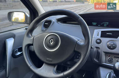 Мінівен Renault Scenic 2007 в  фото 71 Мінівен Renault Scenic 2007 в