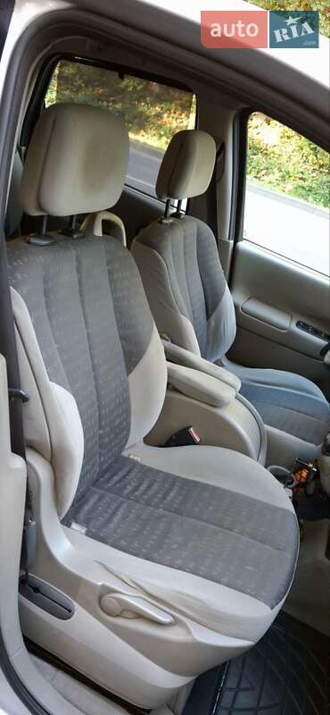 Мінівен Renault Scenic 2006 в Львові фото 13 Мінівен Renault Scenic 2006 в Львові