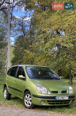 Минивэн Renault Scenic 2000 в 