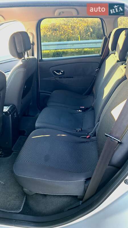 Мінівен Renault Scenic 2012 в Львові фото 14 Мінівен Renault Scenic 2012 в Львові