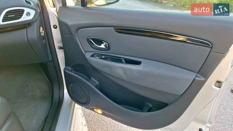 Мінівен Renault Scenic 2012 в Львові фото 20 Мінівен Renault Scenic 2012 в Львові