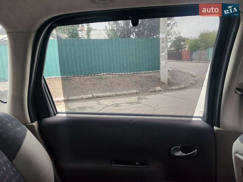 Мінівен Renault Scenic 2005 в Полтаві фото 30 Мінівен Renault Scenic 2005 в Полтаві