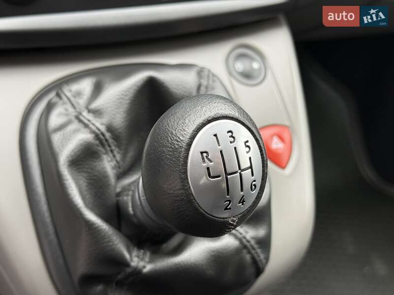 Мінівен Renault Scenic 2007 в Вінниці