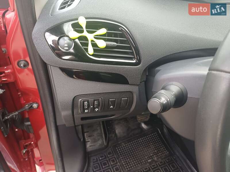 Минивэн Renault Scenic 2012 в Ковеле фото 14 Минивэн Renault Scenic 2012 в Ковеле